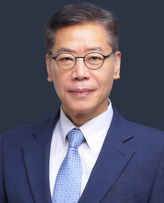 김용빈 총괄변호사 프로필 사진